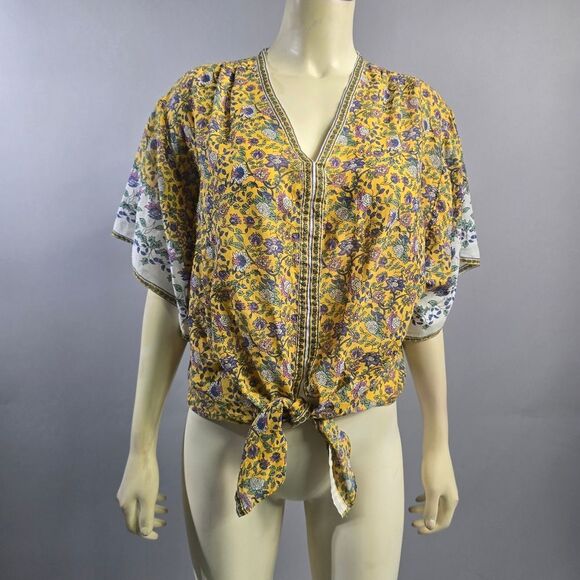 Chelsea & Violet Tops - Chelsea & Violet Small Yellow Flutter Sleeve Tie Front Blouse R5